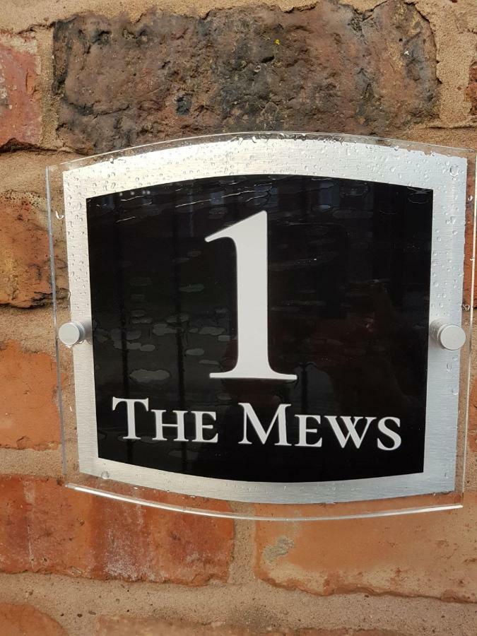1, The Mews Villa ดาร์บี ภายนอก รูปภาพ